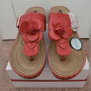 Good Choice Wedge Sandals 7.5